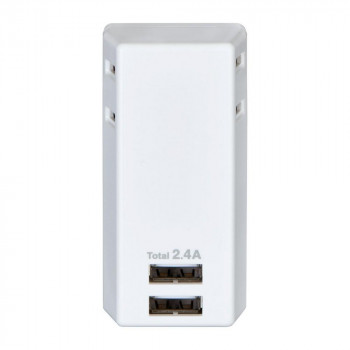 i Phone、i Pad、Androidスマートフォン/タブレットを充電可能です。接続された機器(i Phone、i Pad、Android等)に対し、最適な出力を自動識別し、急速充電する自動識別機