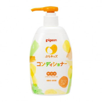こどものきしむ髪がさらっとまとまるコンディショナーです。 生産国:日本 商品サイズ:56×80×159mm 重量:344g 成分:水、グリセリン、ミリスチルアルコール、ステアラミドプロピルジメチルアミ
